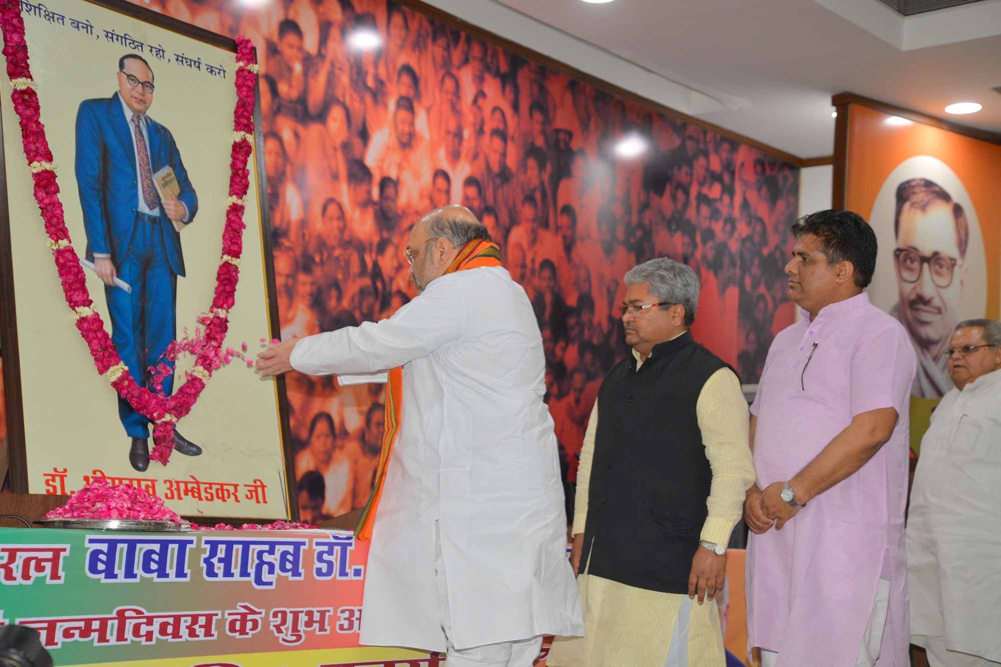 Photo: BJP National President, Shri Amit Shah paying floral tribute to Baba Saheb Dr. Bhimrao Ambedkar on the occasion of his 125th Birth Anniversary today at 11 Ashoka Road