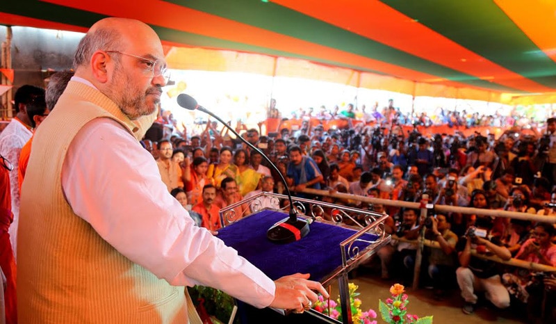 Photo : BJP National President, Shri Amit Shah addressing Booth Karyakartas Meeting at North Suburban District (Rajarhat New Town Assembly Booth No.231), Kolkata. (West Bengal).