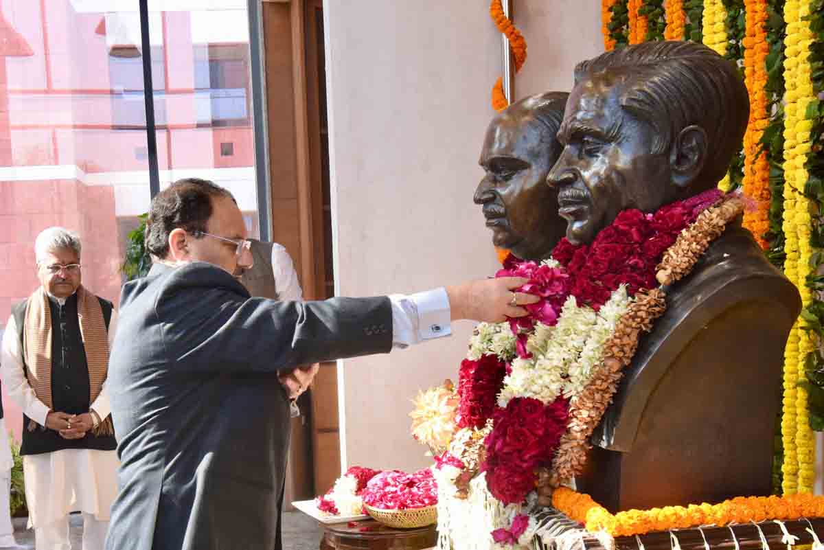 Hon’ble BJP National President Shri J.P. Nadda paid floral tributes to thestatue of Pt. Deendayal Upadhyay ji on his “Samarpan Diwas” at BJP HQ, 6A DDUMarg, New Delhi