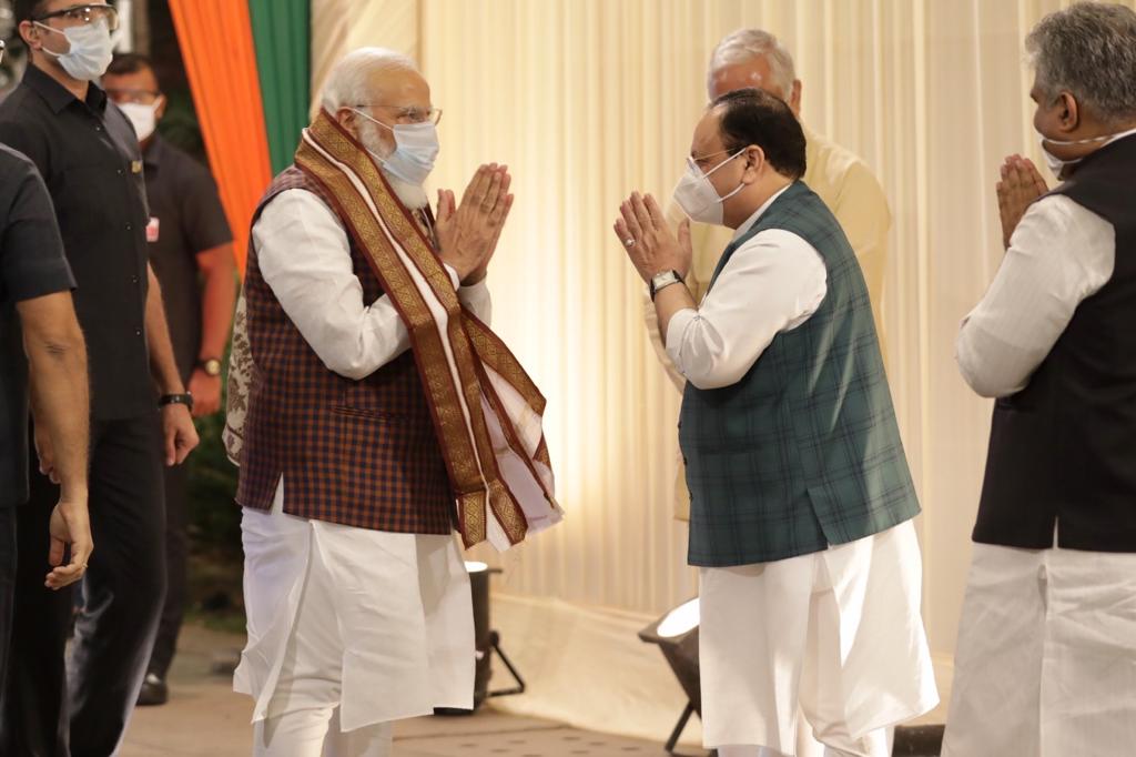 Photographs : "DhanyawadProgramme" at BJP HQ 6A, DDU Marg, New Delhi on grand success of BJP in Bihar Legislative Assembly Elections & Bye-Elections in 11 States on 11.11.2020