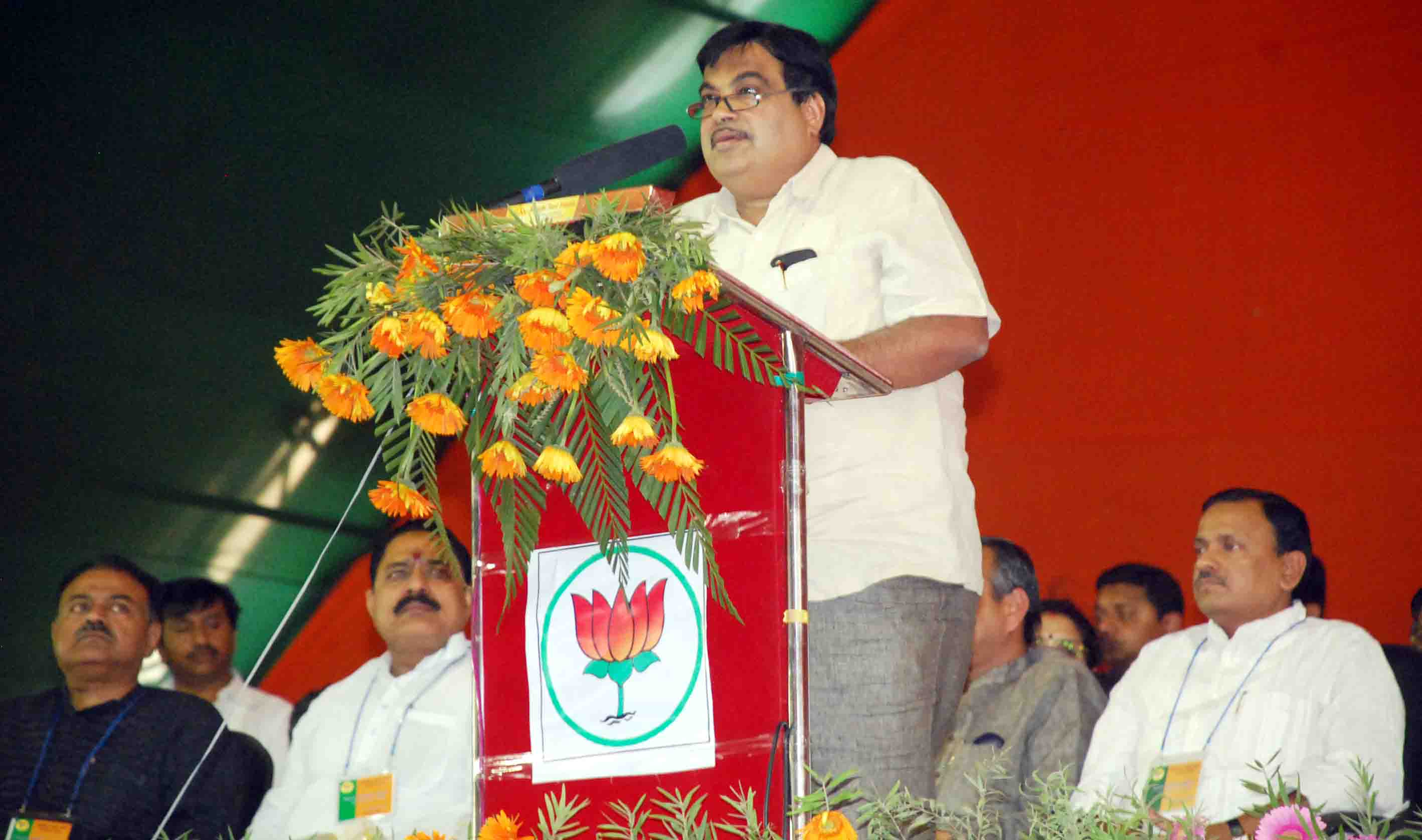 BJP National President, Shri Nitin Gadkari at karyakarta sammelan in Ranchi (Jharkhand) on March 26, 2011