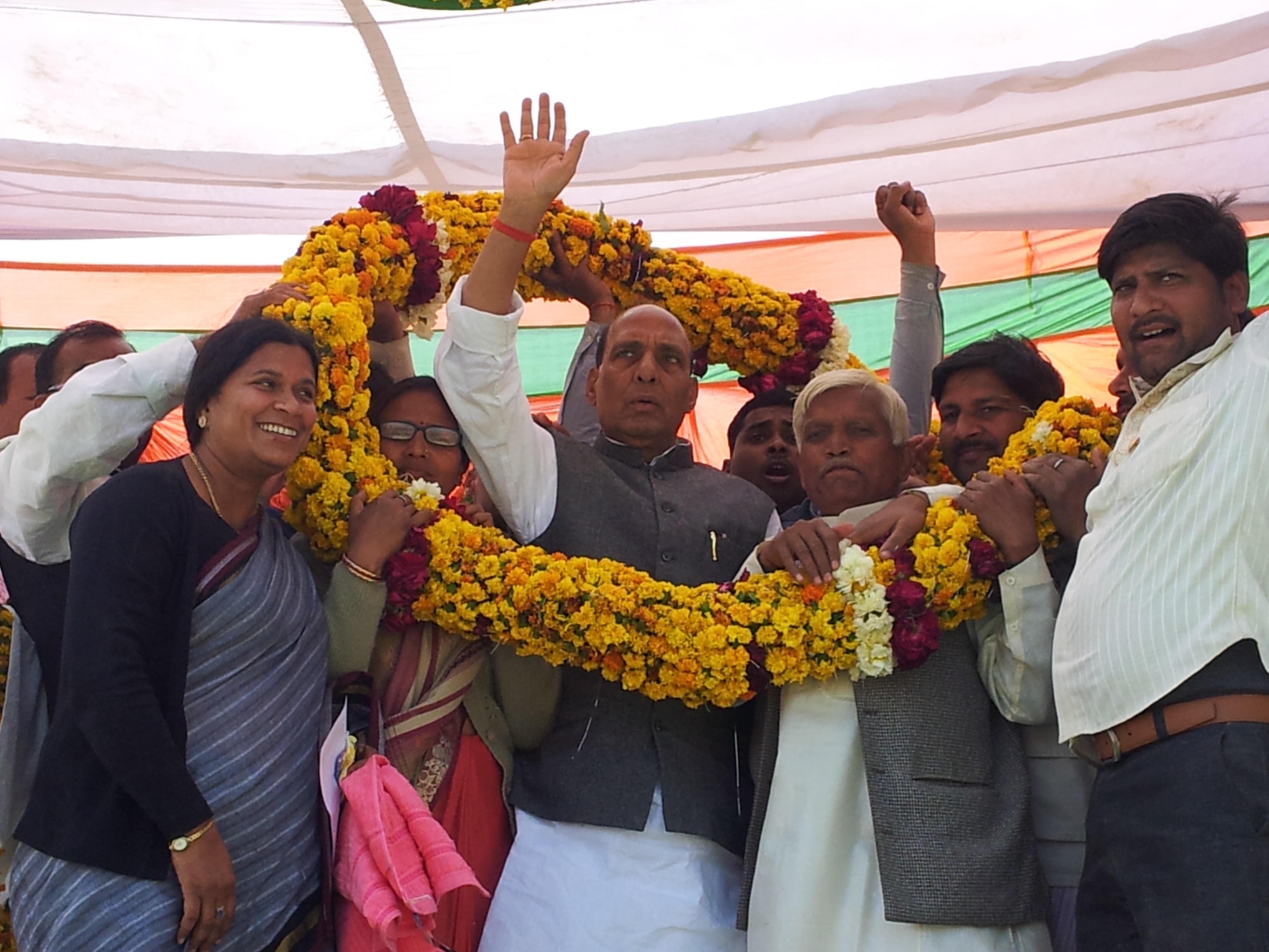 Shri Rajnath Singh, Former BJP President addressing a public meeting at Bidhuna, Auraiya (Uttar Pradesh) on February 21, 2012