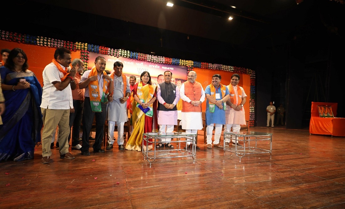 BJP National President Shri Amit Shah addressing a meeting with Shakti ...