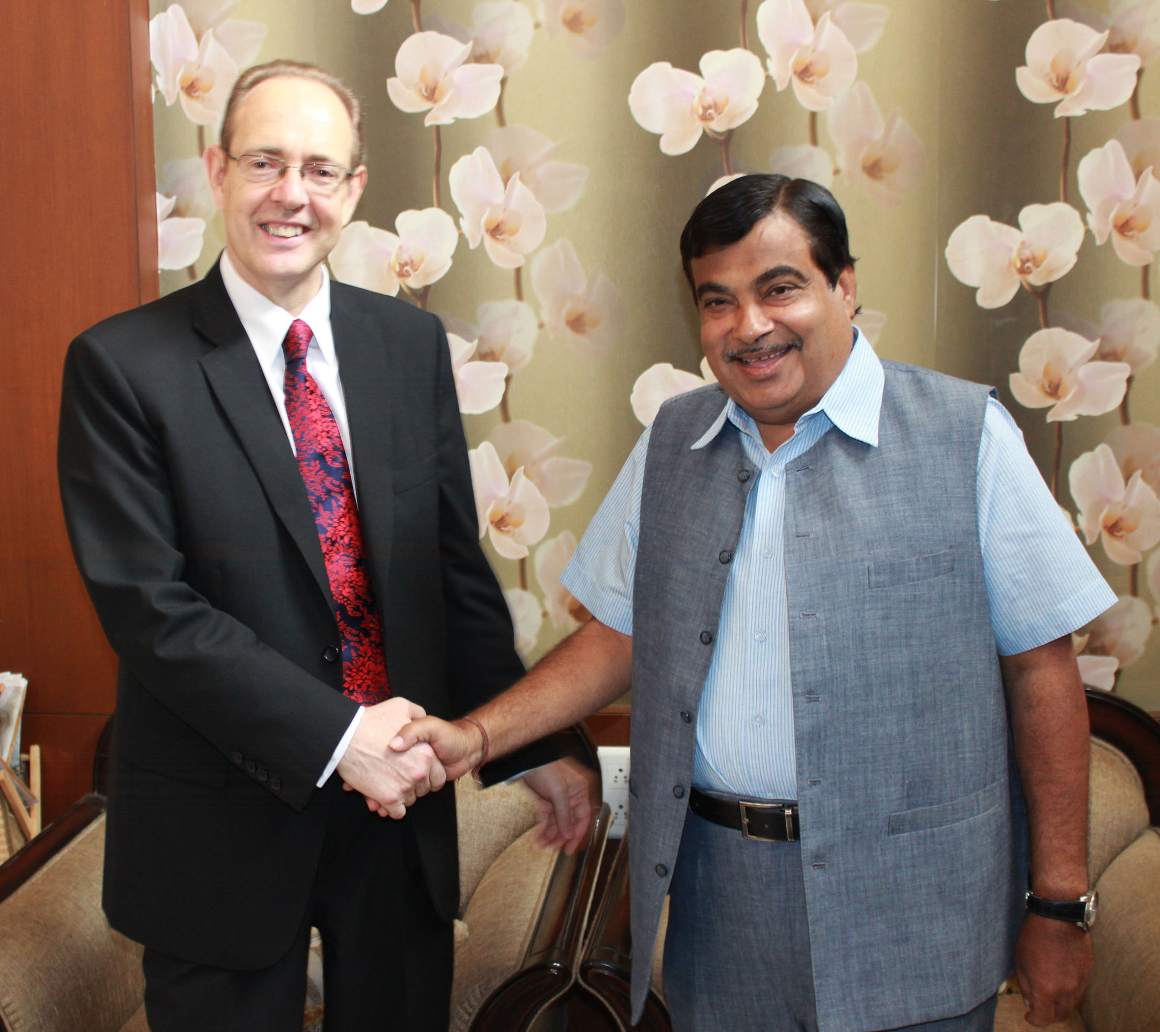 British High Commissioner to India, Sir James David Bevan KCMG to call on Shri Nitin Gadkari at his residence, Mahal (Nagpur) on April 10, 2014