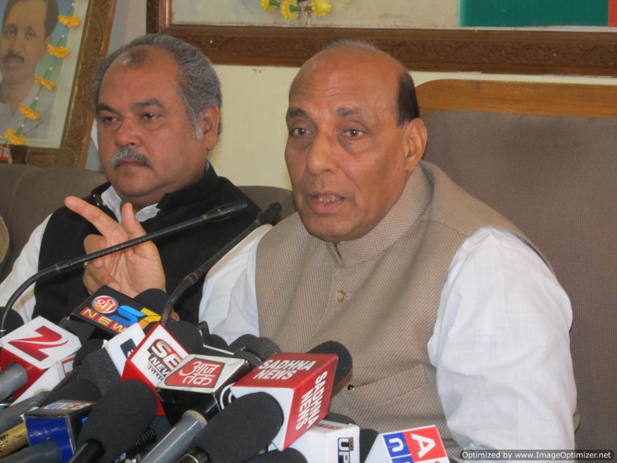 Shri Rajnath Singh addressing a press conference at BJP State Office on February 05, 2012