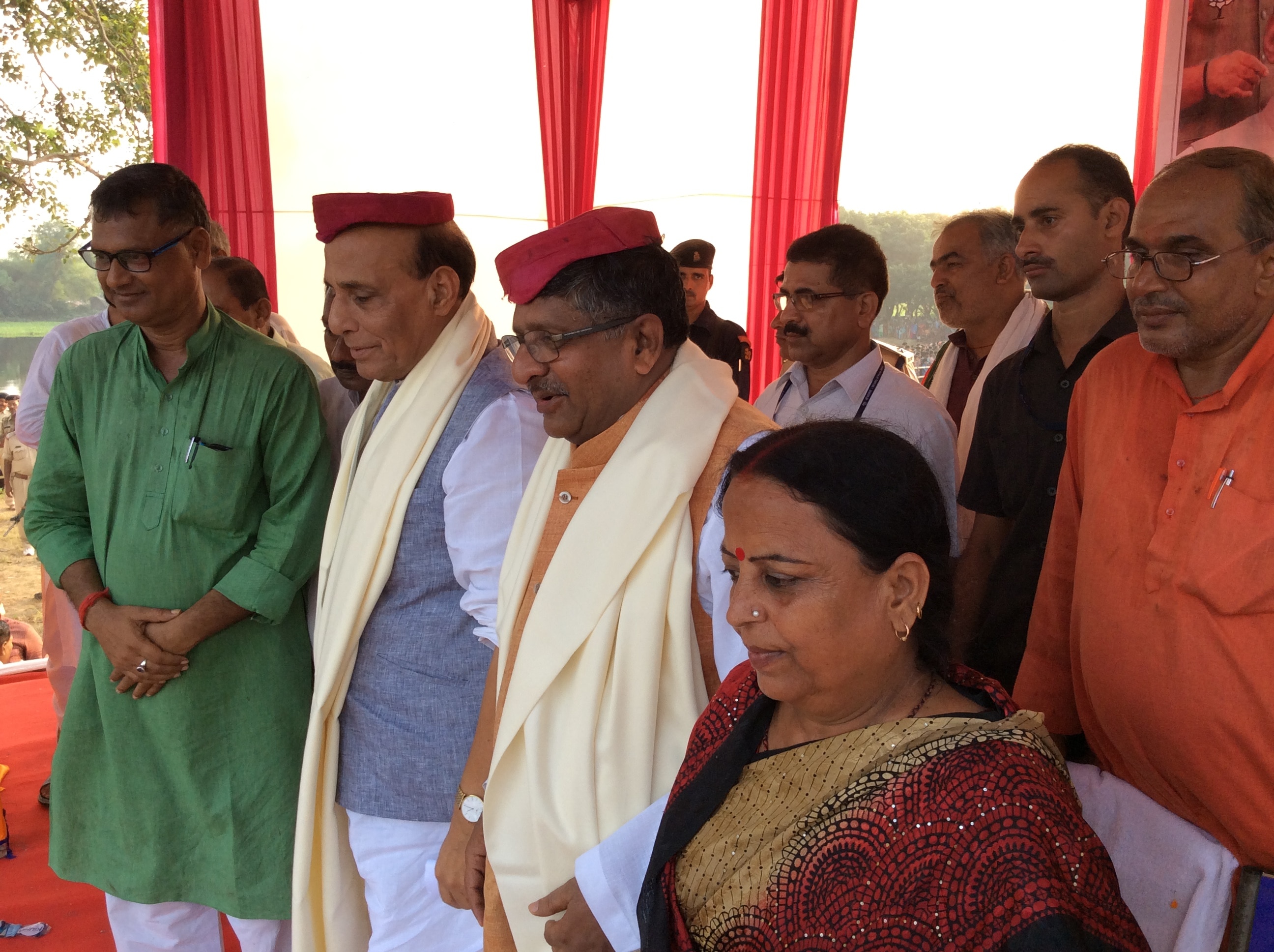 Minister for Home Affairs, Shri Rajnath Singh during campaign at Rosera in Bihar on October 02, 2015