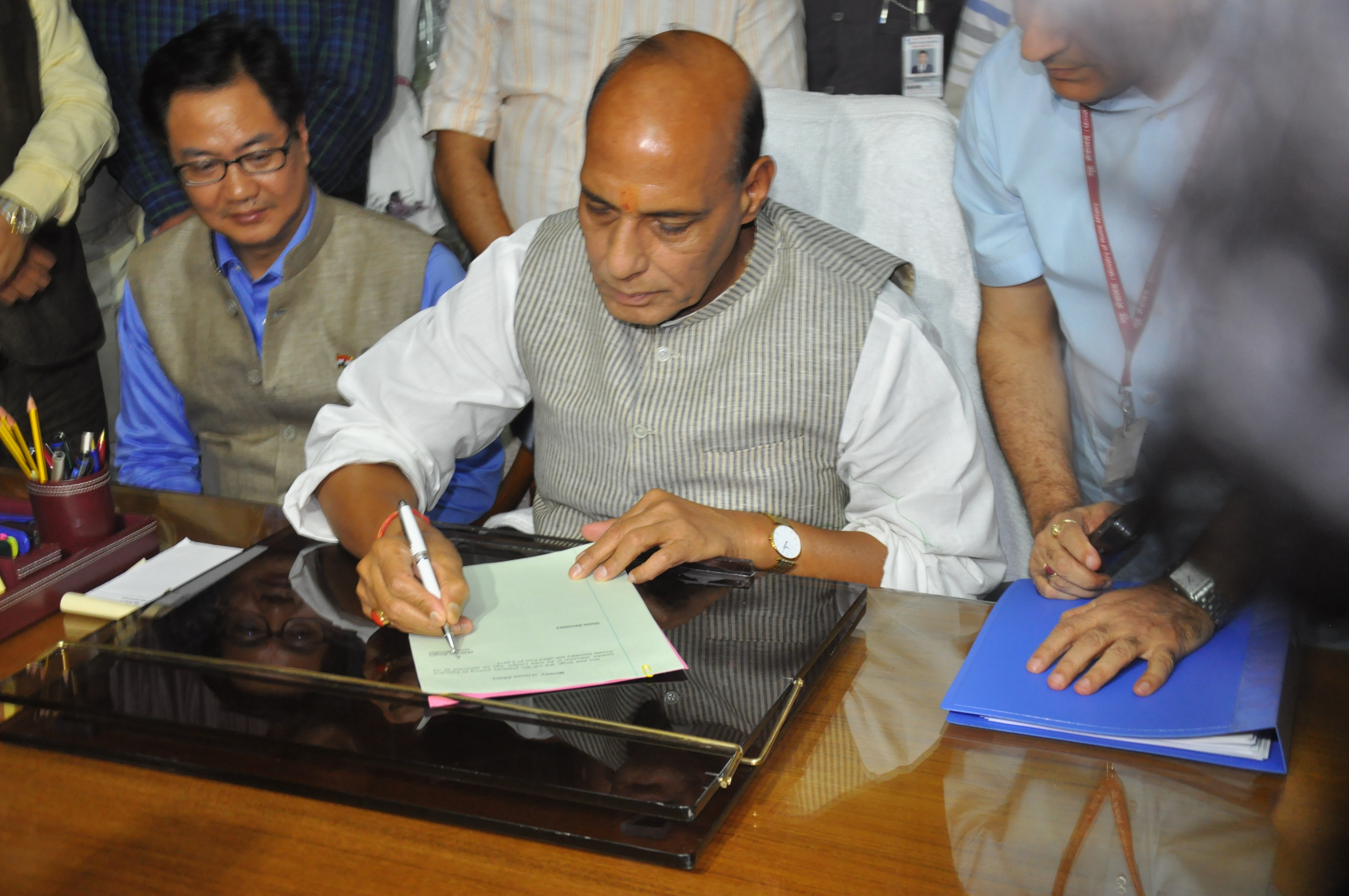 Shri Rajnath Singh officially taking charge as Union Minister of Home Affairs at North Block on May 29, 2014