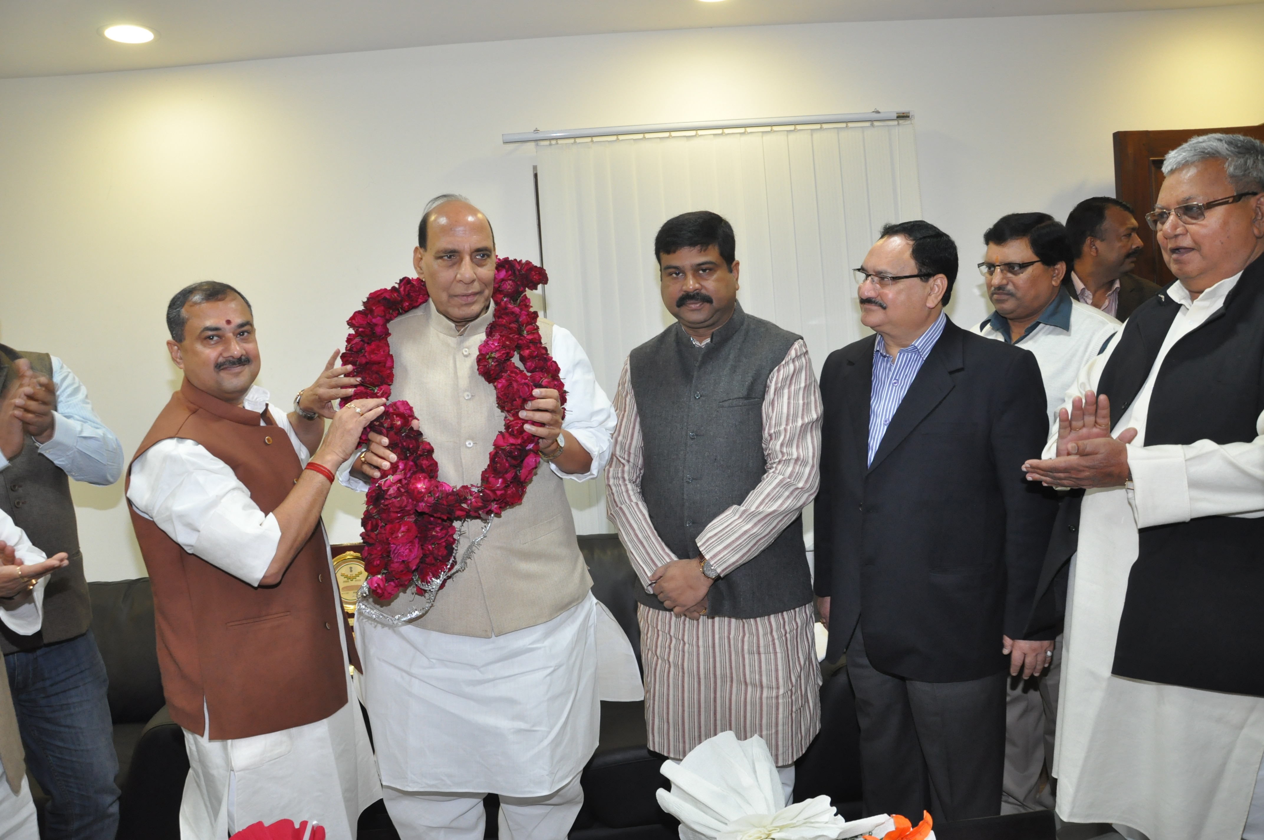 Shri Sushil Kumar Singh, MP (Aurangabad Bihar)  joining BJP in the presence of BJP President, Shri Rajnath Singh, Shri J.P. Nadda & Shri Dharmendra Pradhan on March 7, 2014